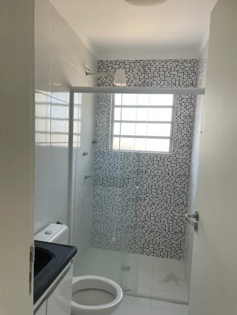 Comprar Apartamentos / Padr&atilde;o em Suzano R$ 220.000,00 - Foto 12