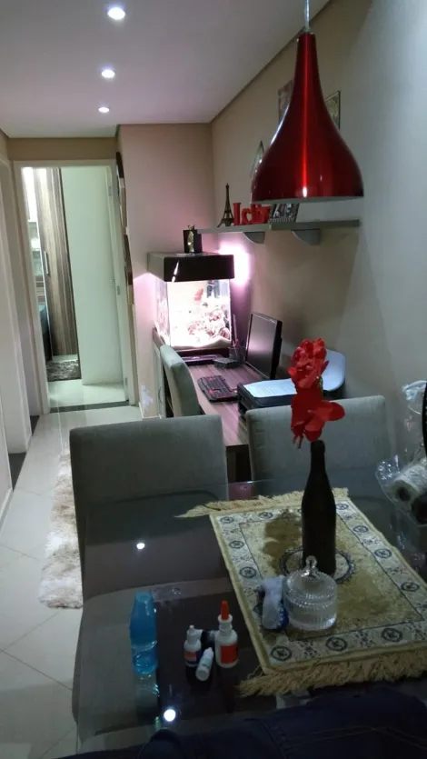 Comprar Apartamentos / Padr&atilde;o em Suzano R$ 235.000,00 - Foto 4