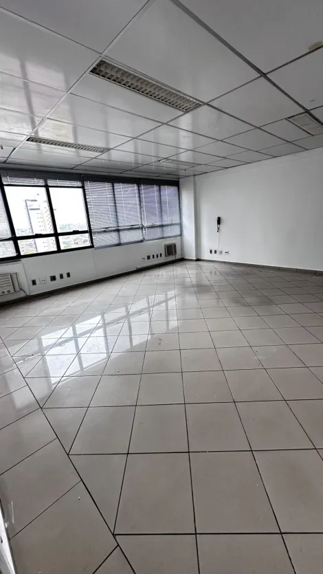 Alugar Comerciais / Pr&eacute;dio Comercial em Suzano R$ 3.500,00 - Foto 2