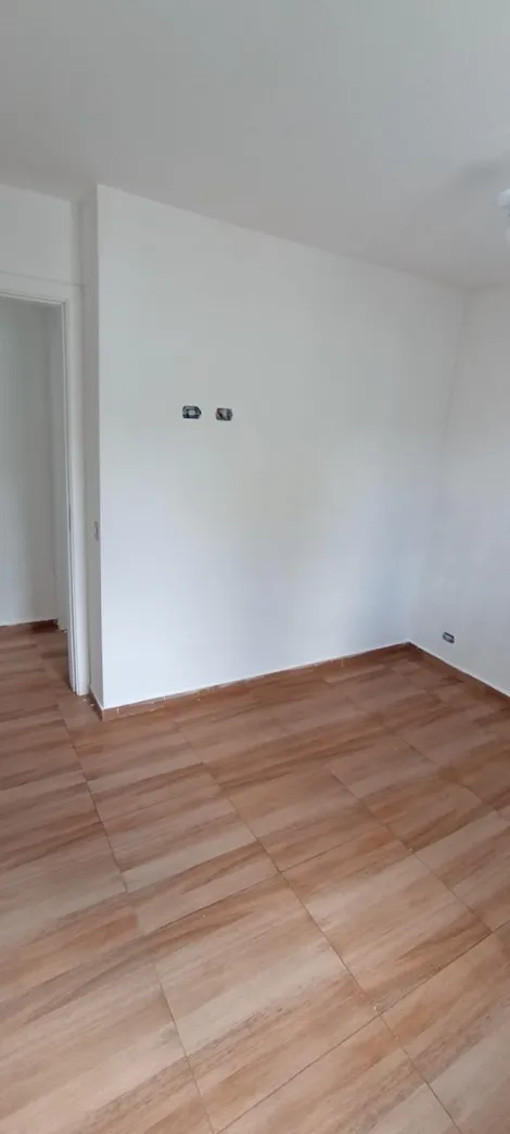 Alugar Apartamentos / Padr&atilde;o em Suzano R$ 1.100,00 - Foto 2