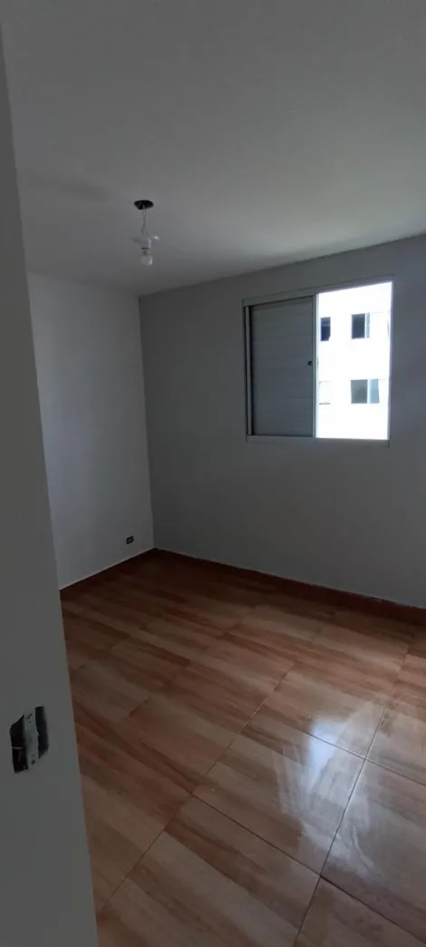 Alugar Apartamentos / Padr&atilde;o em Suzano R$ 1.100,00 - Foto 16