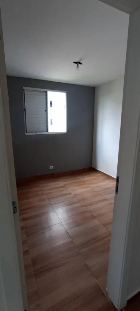 Alugar Apartamentos / Padr&atilde;o em Suzano R$ 1.100,00 - Foto 22