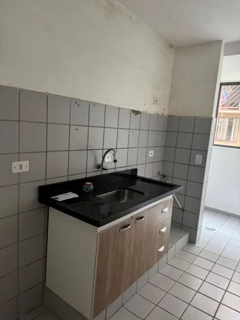 Comprar Apartamentos / Padr&atilde;o em Suzano R$ 250.000,00 - Foto 16