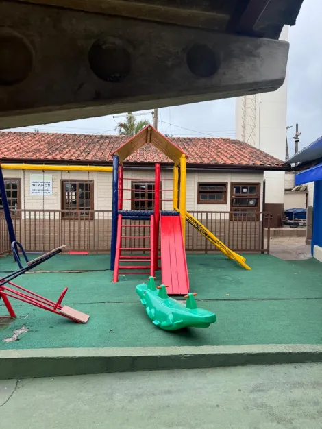Comprar Apartamentos / Padr&atilde;o em Suzano R$ 250.000,00 - Foto 21
