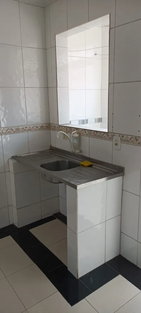 Comprar Apartamentos / Padr&atilde;o em Suzano R$ 195.000,00 - Foto 7