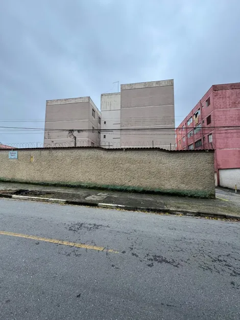 Comprar Apartamentos / Padr&atilde;o em Suzano R$ 195.000,00 - Foto 19