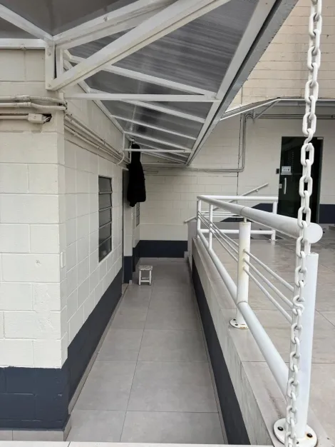 Comprar Apartamentos / Padr&atilde;o em Suzano R$ 195.000,00 - Foto 14