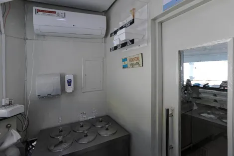 Alugar Comerciais / Ponto Comercial em Suzano R$ 3.800,00 - Foto 31