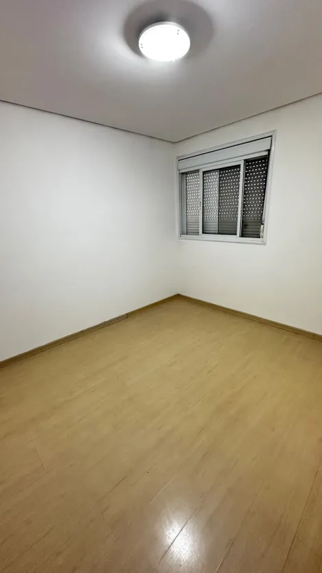 Alugar Apartamentos / Padr&atilde;o em Suzano R$ 4.500,00 - Foto 22