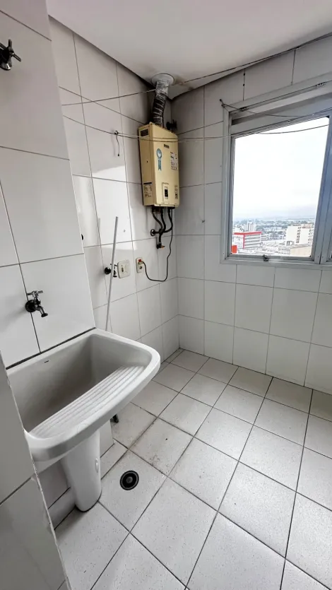 Alugar Apartamentos / Padr&atilde;o em Suzano R$ 4.500,00 - Foto 12
