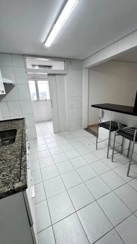 Alugar Apartamentos / Padr&atilde;o em Suzano R$ 4.500,00 - Foto 11