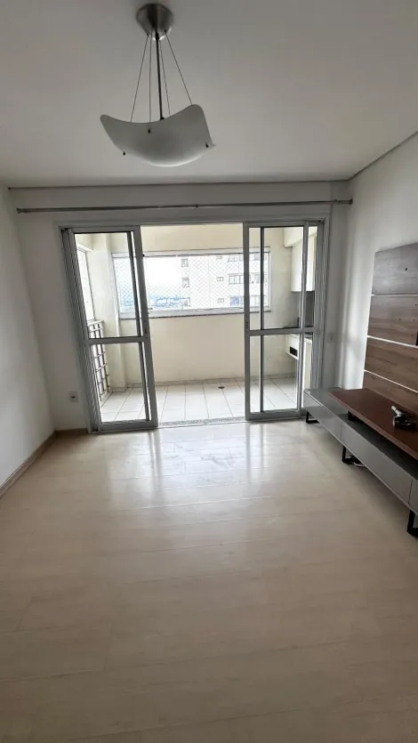 Alugar Apartamentos / Padr&atilde;o em Suzano R$ 4.500,00 - Foto 8