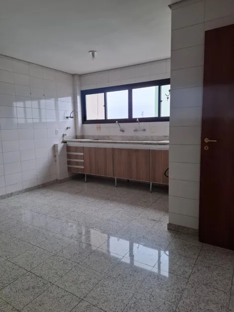 Alugar Apartamentos / Padr&atilde;o em Suzano R$ 3.000,00 - Foto 12