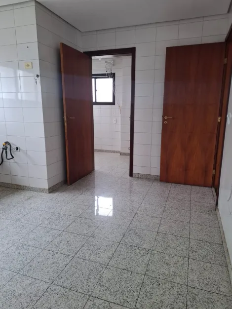 Alugar Apartamentos / Padr&atilde;o em Suzano R$ 3.000,00 - Foto 14
