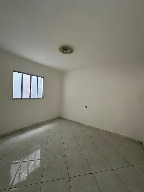 Alugar Casas / Sobrado em Suzano R$ 2.500,00 - Foto 11