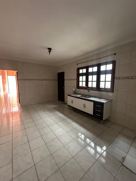 Alugar Casas / Sobrado em Suzano R$ 2.500,00 - Foto 8