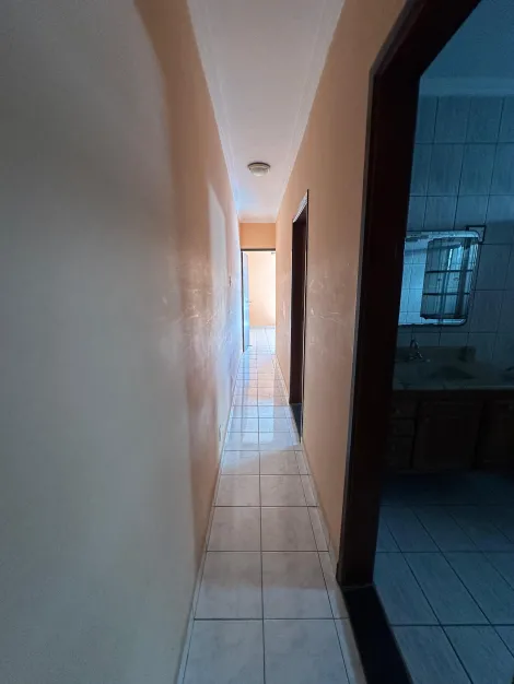 Alugar Casas / Sobrado em Suzano R$ 2.500,00 - Foto 16