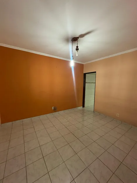 Alugar Casas / Sobrado em Suzano R$ 2.500,00 - Foto 13