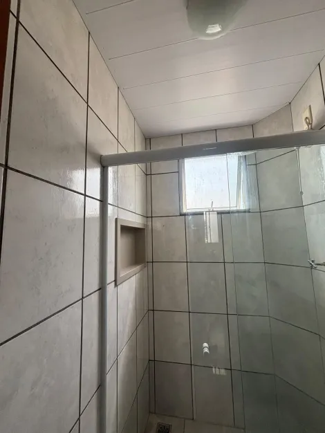 Comprar Apartamentos / Padr&atilde;o em Suzano R$ 220.000,00 - Foto 26