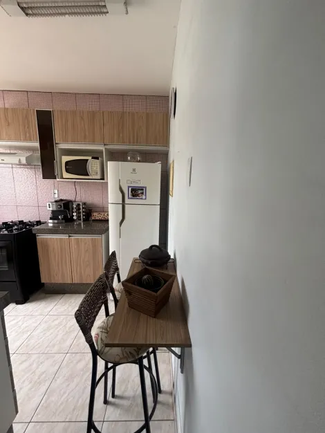 Comprar Apartamentos / Padr&atilde;o em Suzano R$ 220.000,00 - Foto 5