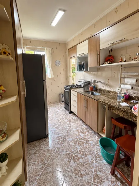 Comprar Apartamentos / Padr&atilde;o em Suzano R$ 240.000,00 - Foto 7