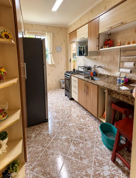 Comprar Apartamentos / Padr&atilde;o em Suzano R$ 240.000,00 - Foto 8