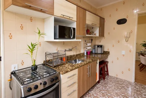 Comprar Apartamentos / Padr&atilde;o em Suzano R$ 240.000,00 - Foto 12