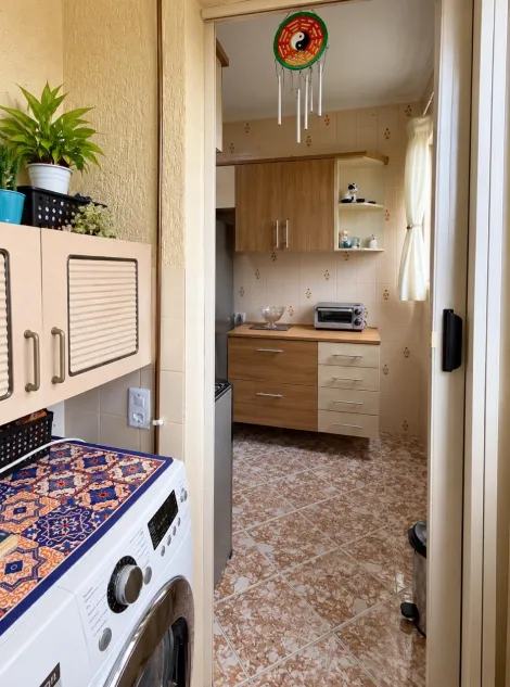 Comprar Apartamentos / Padr&atilde;o em Suzano R$ 240.000,00 - Foto 17