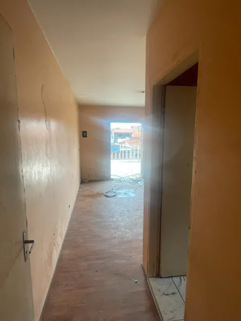 Comprar Casas / Sobrado em Suzano R$ 400.000,00 - Foto 11
