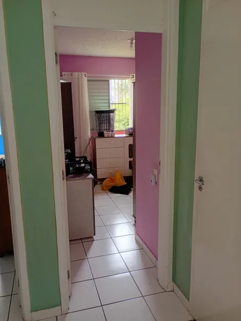 Comprar Apartamentos / Padr&atilde;o em Mogi das Cruzes R$ 200.000,00 - Foto 16