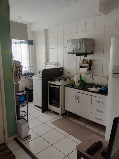Comprar Apartamentos / Padr&atilde;o em Mogi das Cruzes R$ 200.000,00 - Foto 8