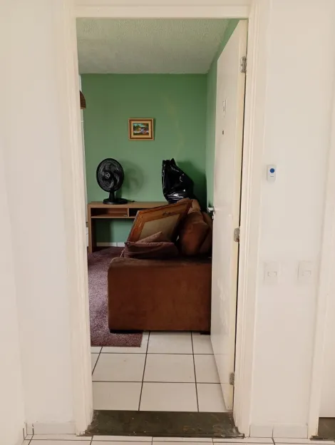 Comprar Apartamentos / Padr&atilde;o em Mogi das Cruzes R$ 200.000,00 - Foto 25