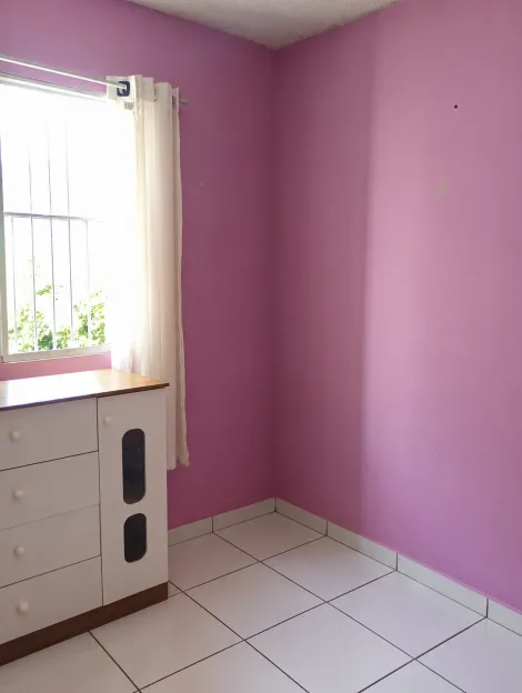 Comprar Apartamentos / Padr&atilde;o em Mogi das Cruzes R$ 200.000,00 - Foto 13