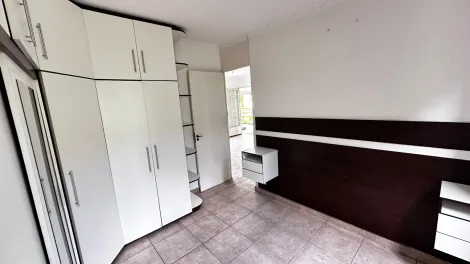 Alugar Apartamentos / Padr&atilde;o em Suzano R$ 1.860,00 - Foto 16