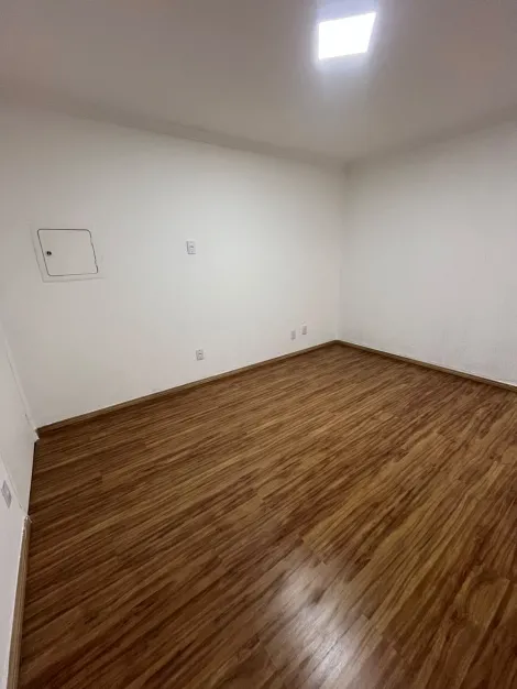Alugar Apartamentos / Padr&atilde;o em Mogi das Cruzes R$ 1.500,00 - Foto 13