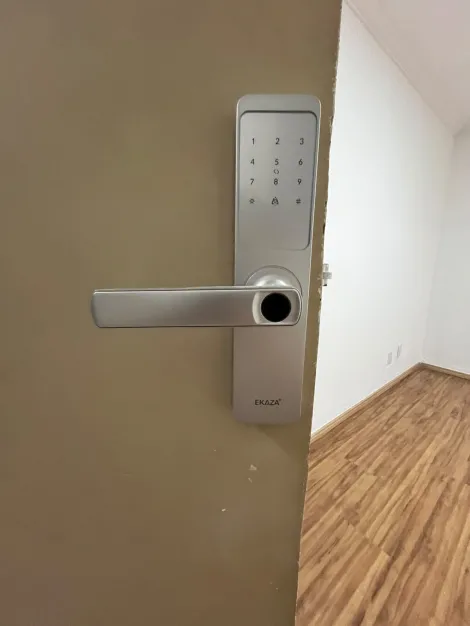Alugar Apartamentos / Padr&atilde;o em Mogi das Cruzes R$ 1.500,00 - Foto 17