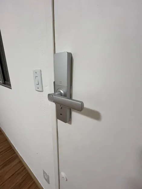 Alugar Apartamentos / Padr&atilde;o em Mogi das Cruzes R$ 1.500,00 - Foto 18