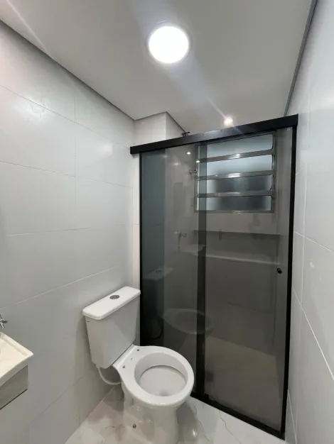 Alugar Apartamentos / Padr&atilde;o em Mogi das Cruzes R$ 1.500,00 - Foto 27