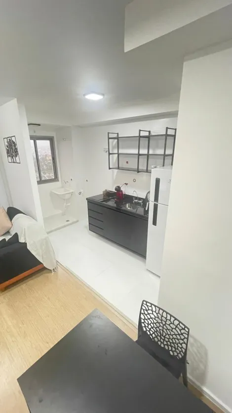 Alugar Apartamentos / Padr&atilde;o em Mogi das Cruzes R$ 2.982,00 - Foto 2