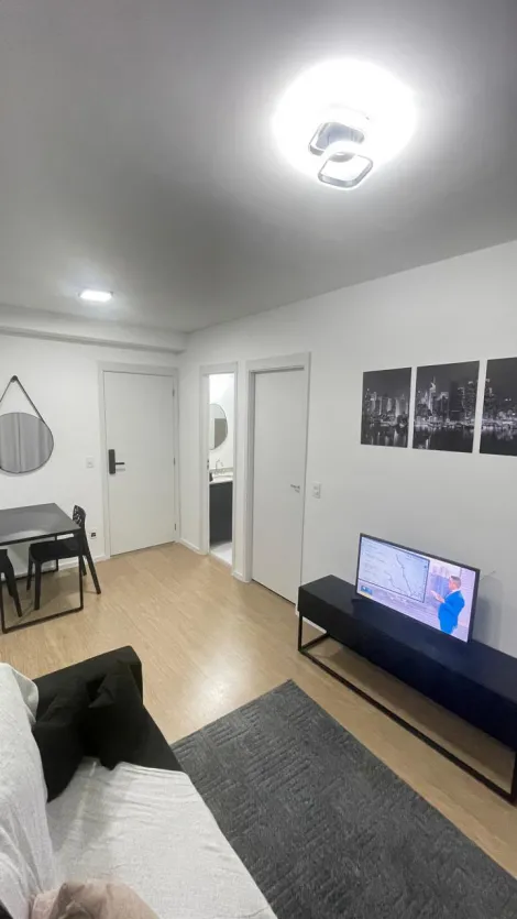 Alugar Apartamentos / Padr&atilde;o em Mogi das Cruzes R$ 2.982,00 - Foto 6
