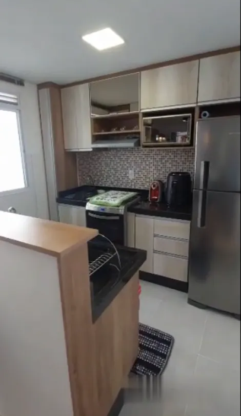 Comprar Apartamentos / Padr&atilde;o em Suzano R$ 250.000,00 - Foto 16