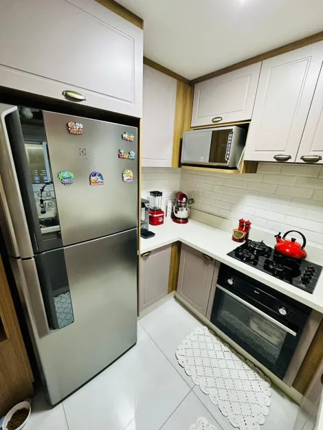 Comprar Casas / Condom&iacute;nio em Suzano R$ 550.000,00 - Foto 13