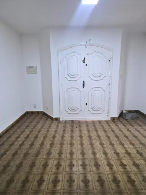 Alugar Casas / Sobrado em Suzano R$ 6.500,00 - Foto 16