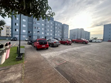 Comprar Apartamentos / Padr&atilde;o em Suzano R$ 270.000,00 - Foto 3