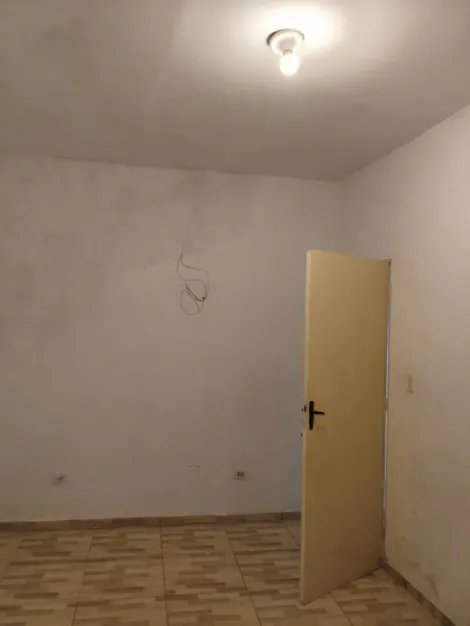 Comprar Casas / Sobrado em Suzano R$ 300.000,00 - Foto 19