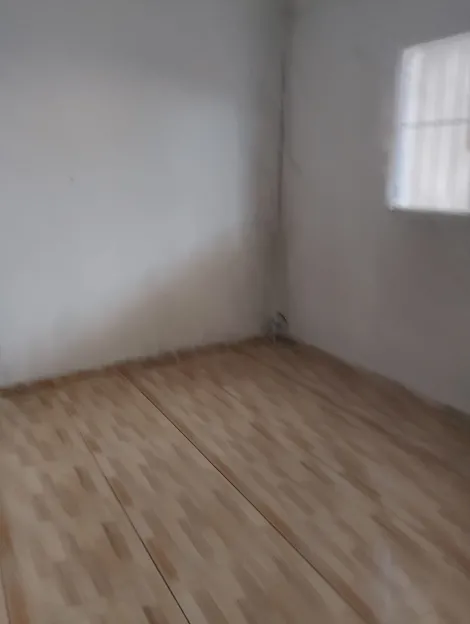 Comprar Casas / Sobrado em Suzano R$ 300.000,00 - Foto 17
