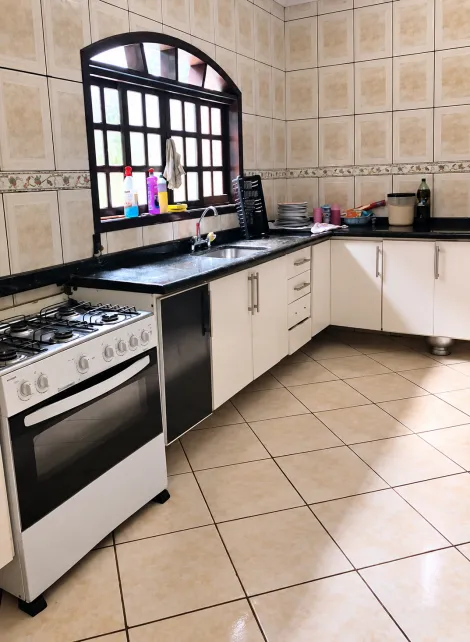 Alugar Casas / Sobrado em Suzano. apenas R$ 4.000,00