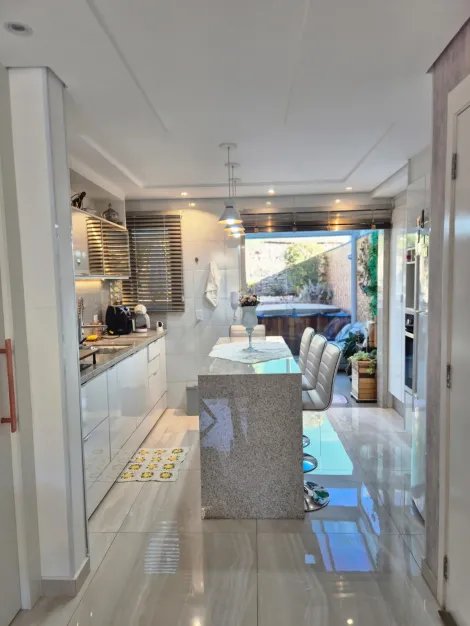 Comprar Casas / Condom&iacute;nio em Suzano R$ 830.000,00 - Foto 7