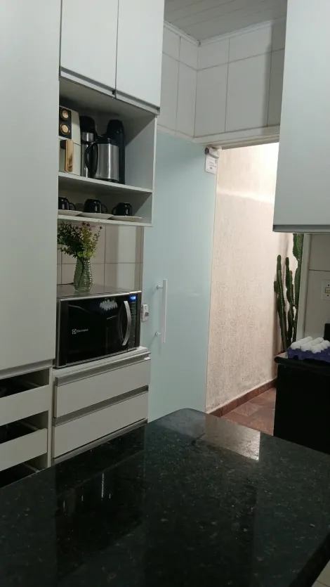 Alugar Casas / T&eacute;rrea em Suzano R$ 2.300,00 - Foto 4