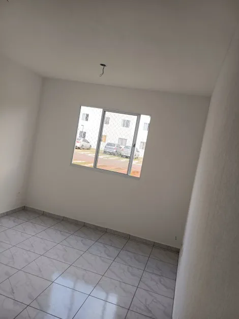 Alugar Apartamentos / Padr&atilde;o em Suzano R$ 1.390,00 - Foto 15